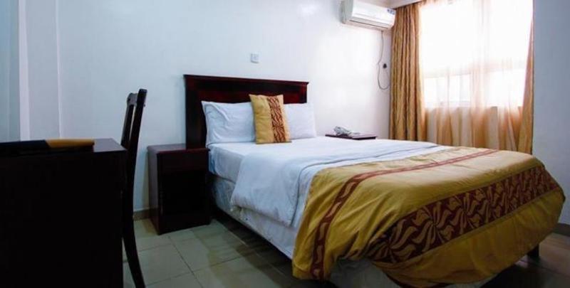 Beni Hotel Lagos Exterior foto